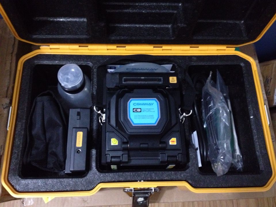 C8 Comway fusion splicer